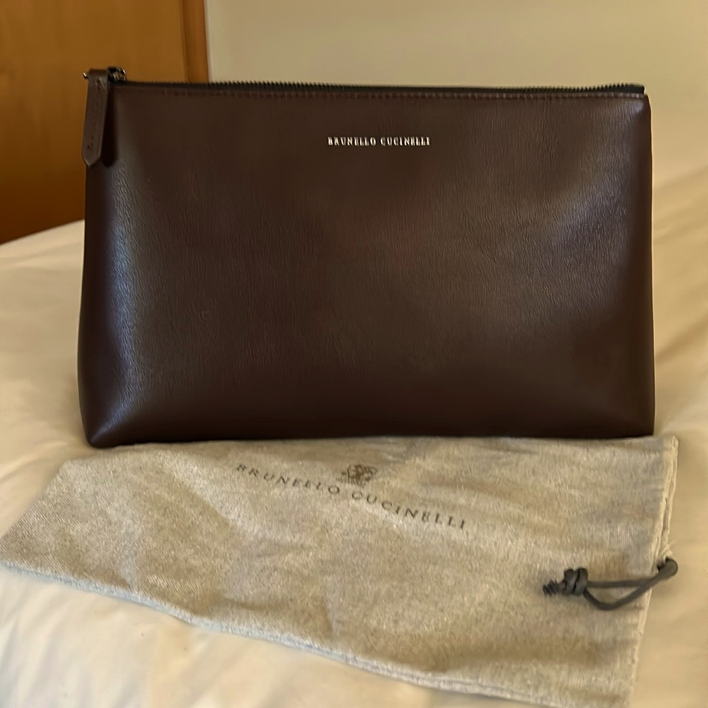 Brunello Cucinelli NWOT Large Leather Clutch Bag in Deep Rich Dark Brown